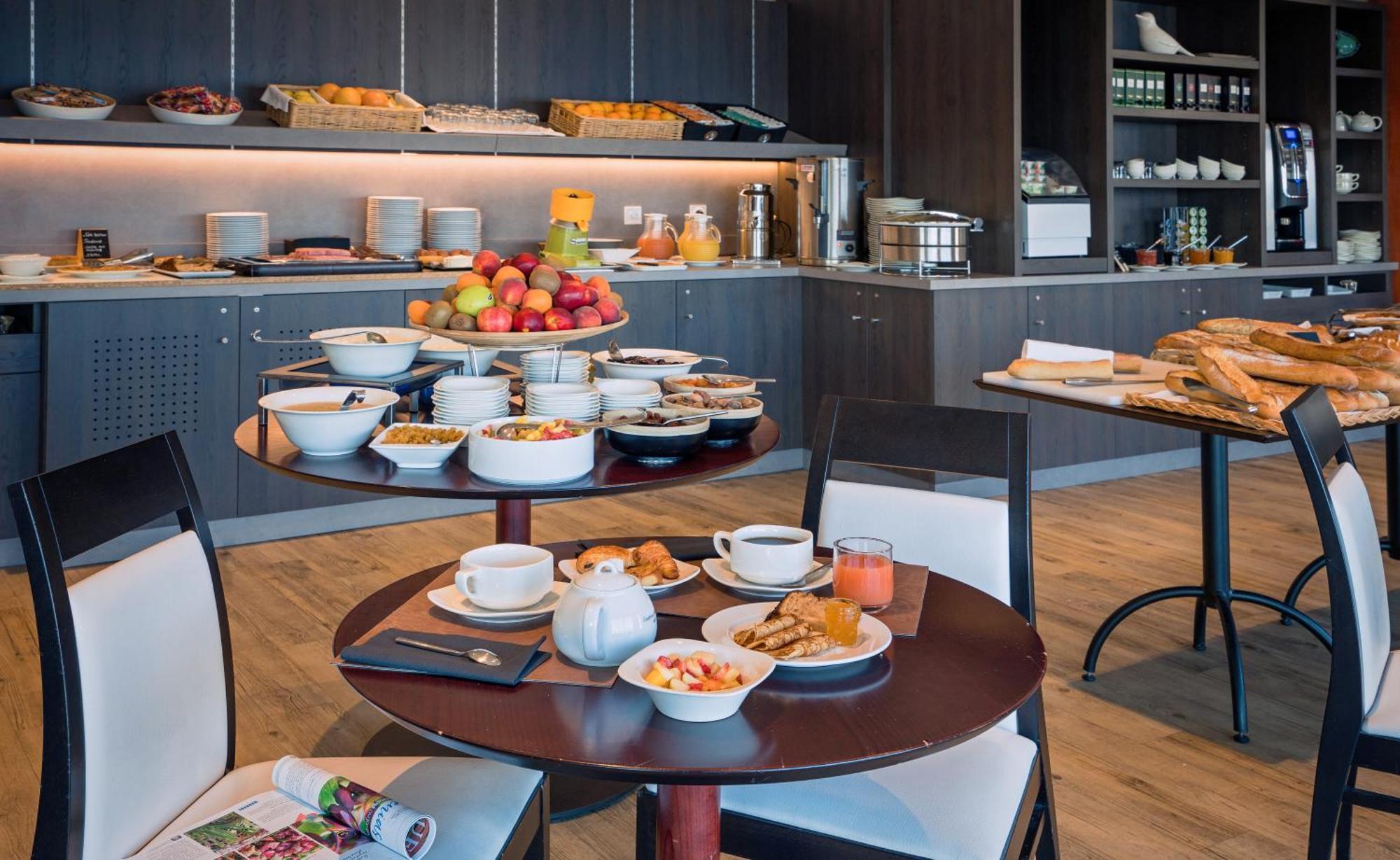 Hotel Valdys Thalasso & Spa - Beau Rivage Roscoff Bagian luar foto