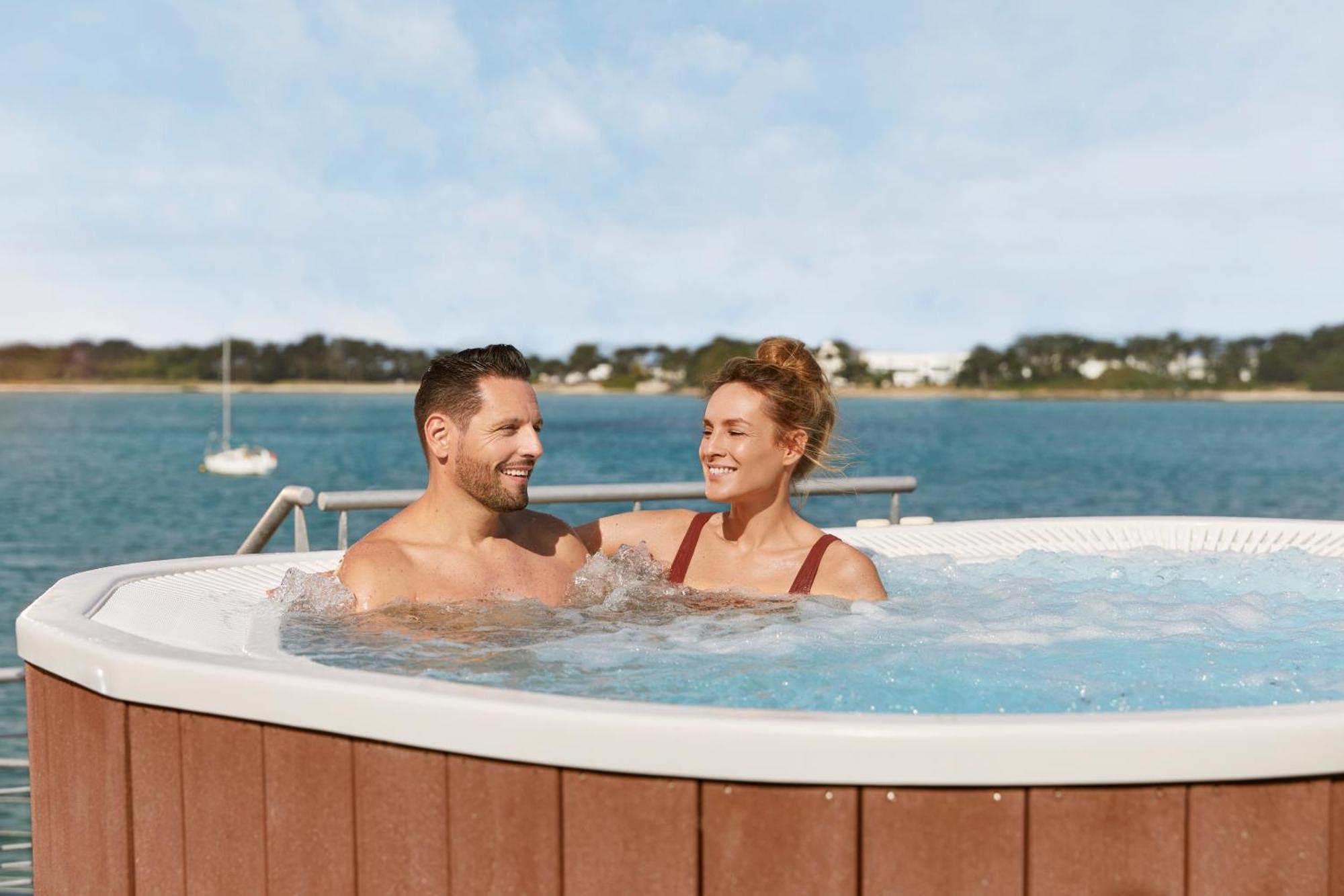 Hotel Valdys Thalasso & Spa - Beau Rivage Roscoff Bagian luar foto